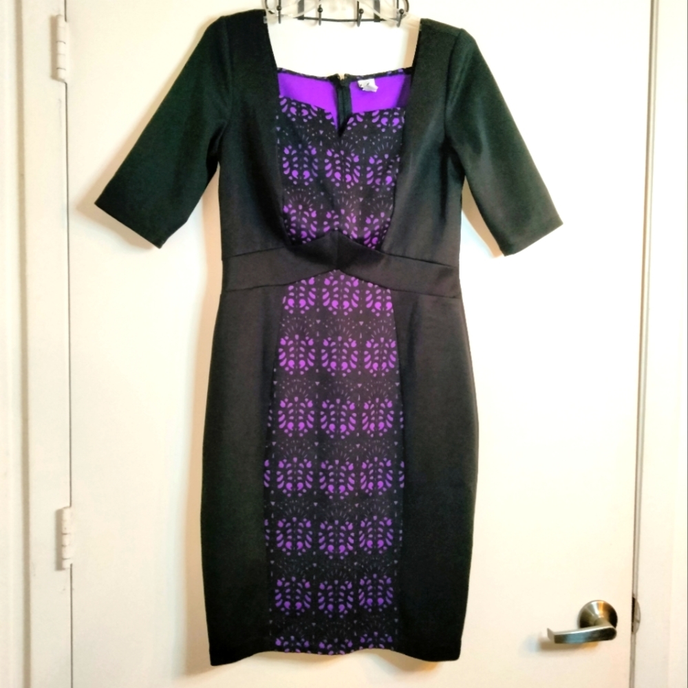 Sangria (Size 8) Purple & Black Cut-Out Overlay Half Sleeve Stretch Sheath Dress